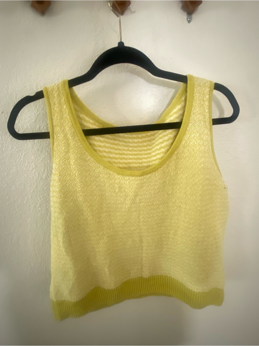 Vintage Yellow Knit Tank Top - Picture 2 of 2